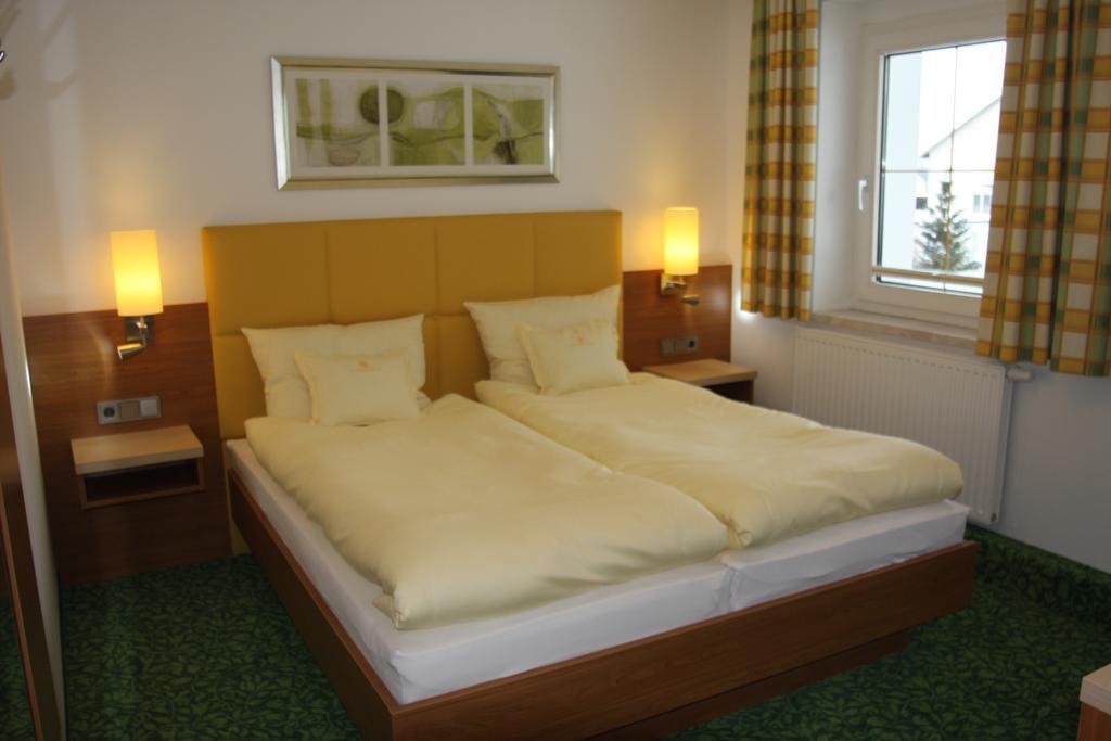 Hotel Sonnenhof Timelkam Extérieur photo