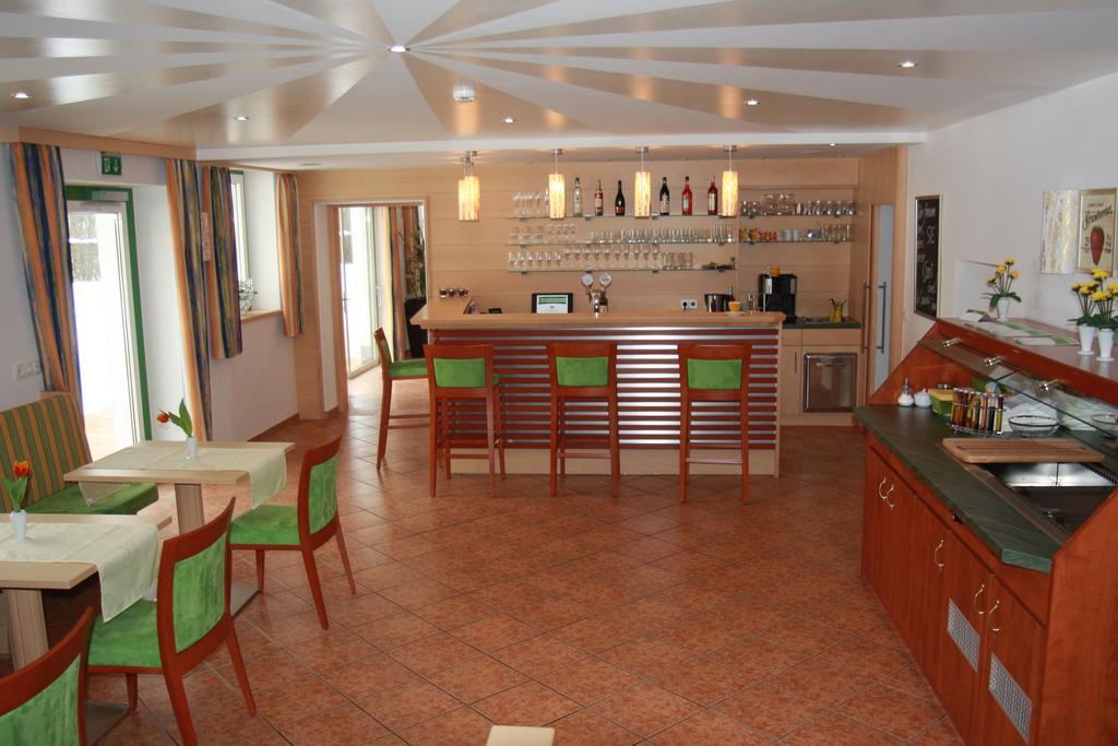 Hotel Sonnenhof Timelkam Extérieur photo