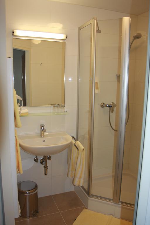 Hotel Sonnenhof Timelkam Extérieur photo